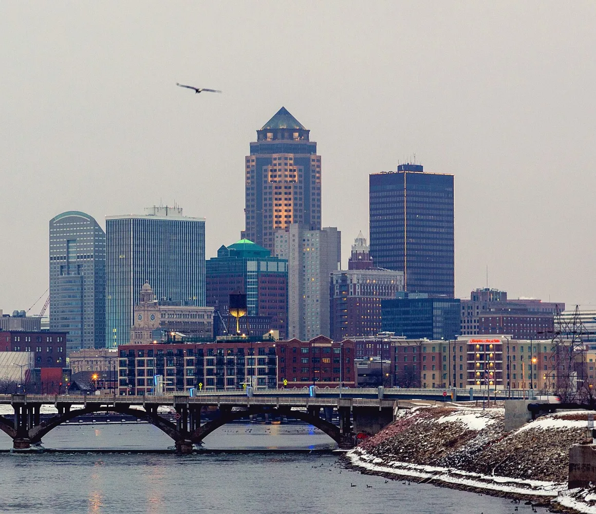 Des Moines skyline on the Des Moines River