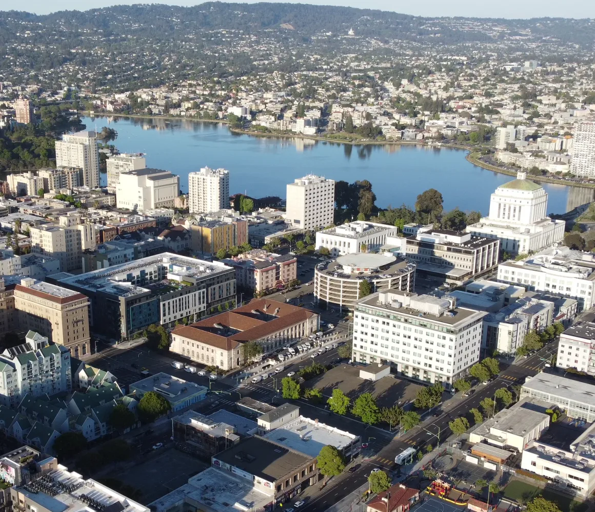 Lake Merritt and the downtown Oakland skyline